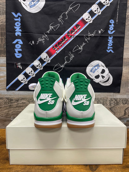 Nike SB x Air Jordan 4 Retro SP 'Pine Green 10