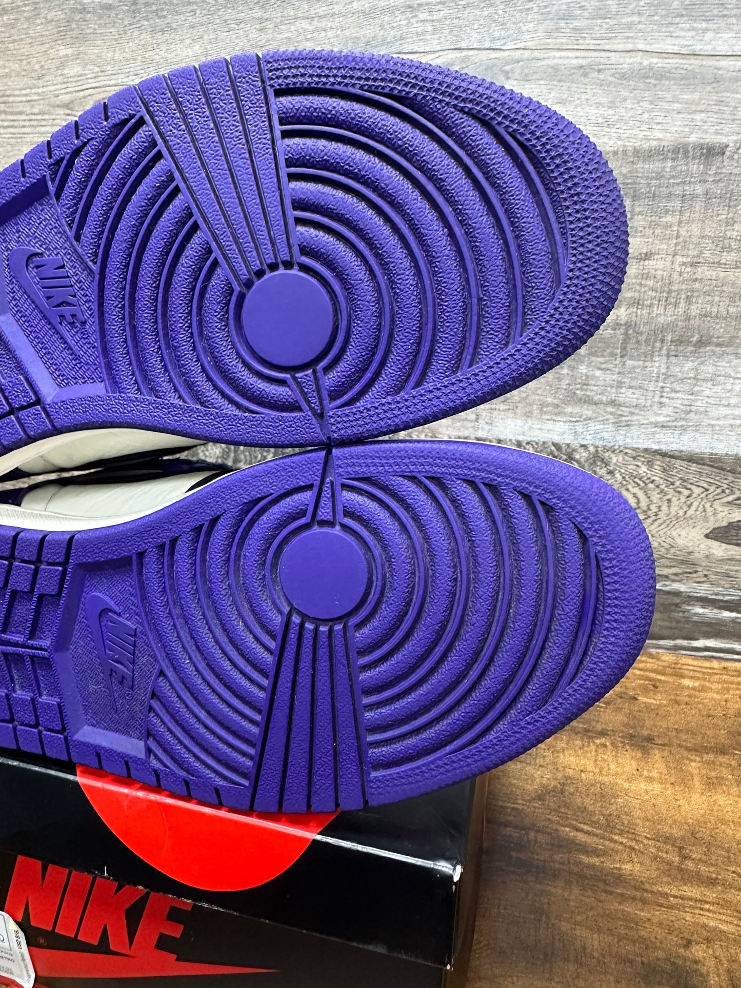 Jordan 1 High court Purple 1.0 Size 10