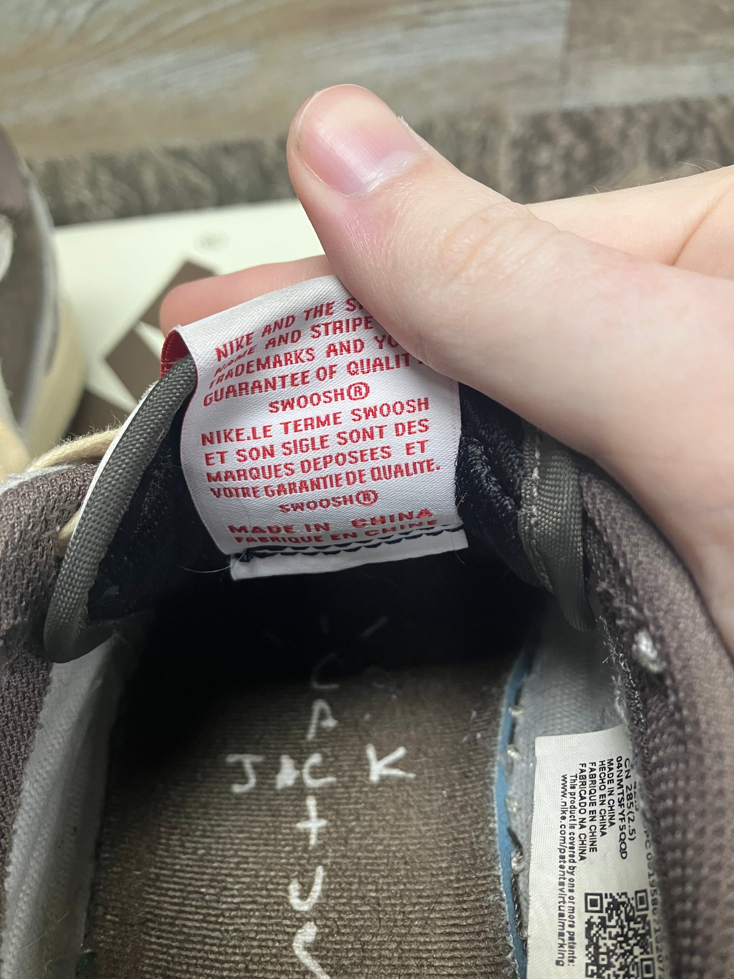 Jordan 1 Low Travis Scott Reverse Mocha Size 10.5