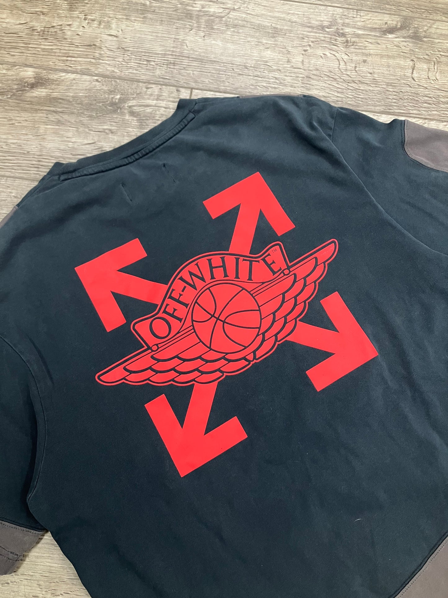 Jordan X Off White Arrow Tee Size Medium