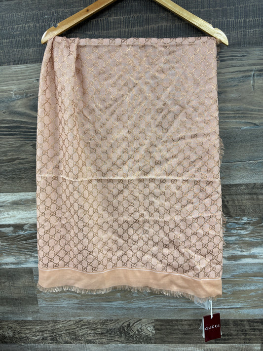 Gucci giant pink scarf