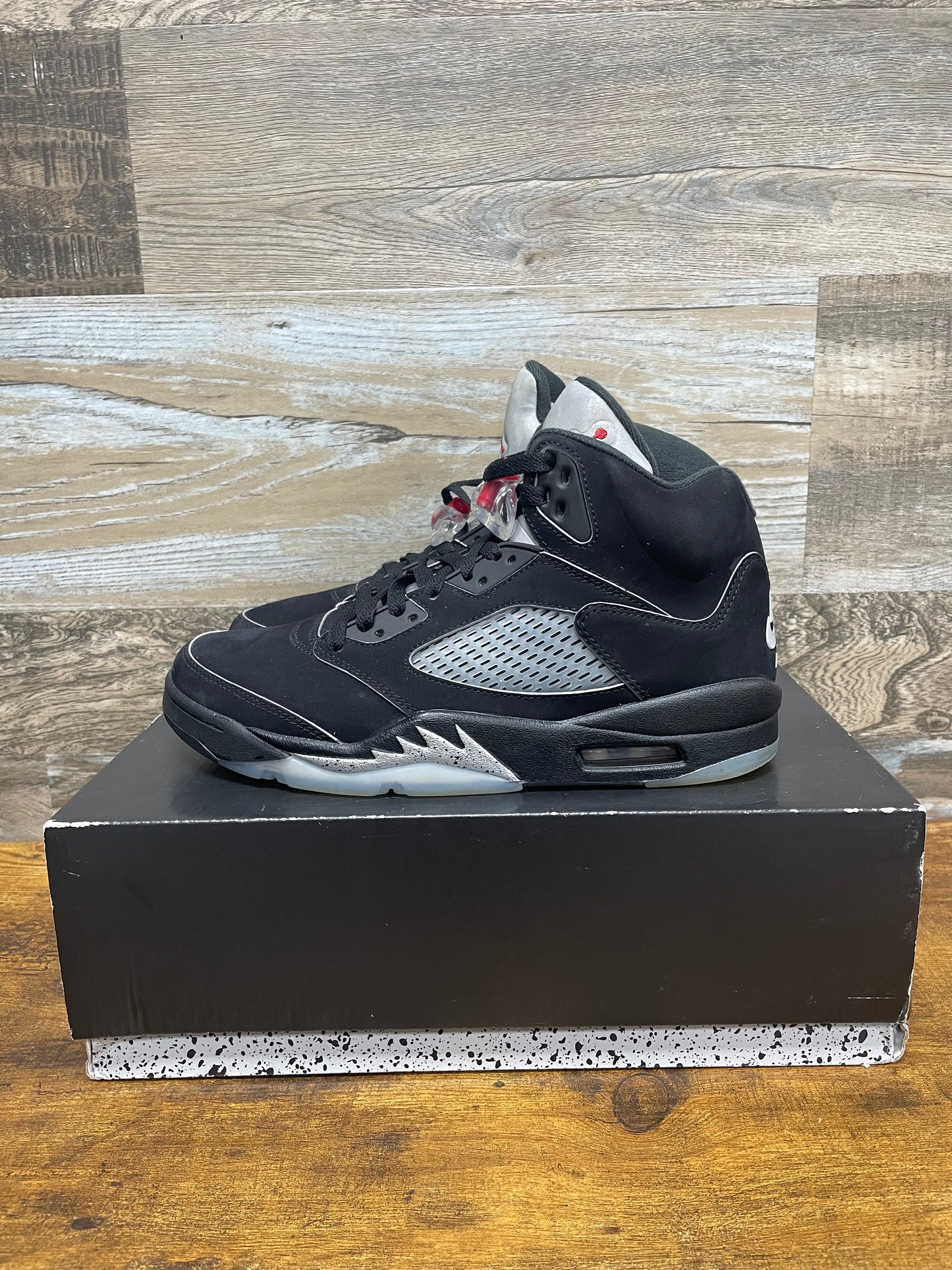 Air Jordan 5 Retro OG Black Metallic Reimagined 9