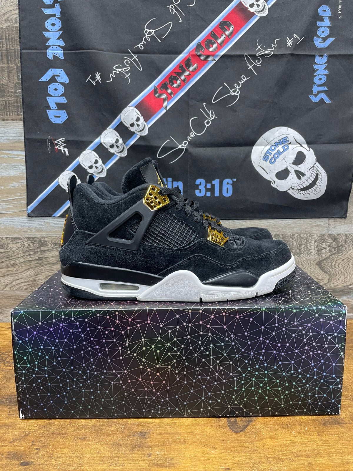 Air Jordan 4 Retro "Royalty" 9.5