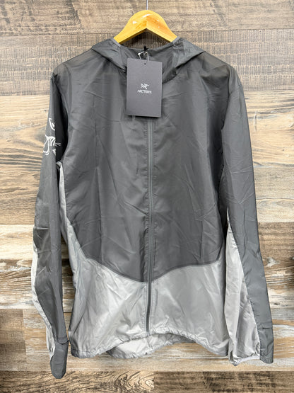 L- Arcteryx Norvan Windshell Jacket
