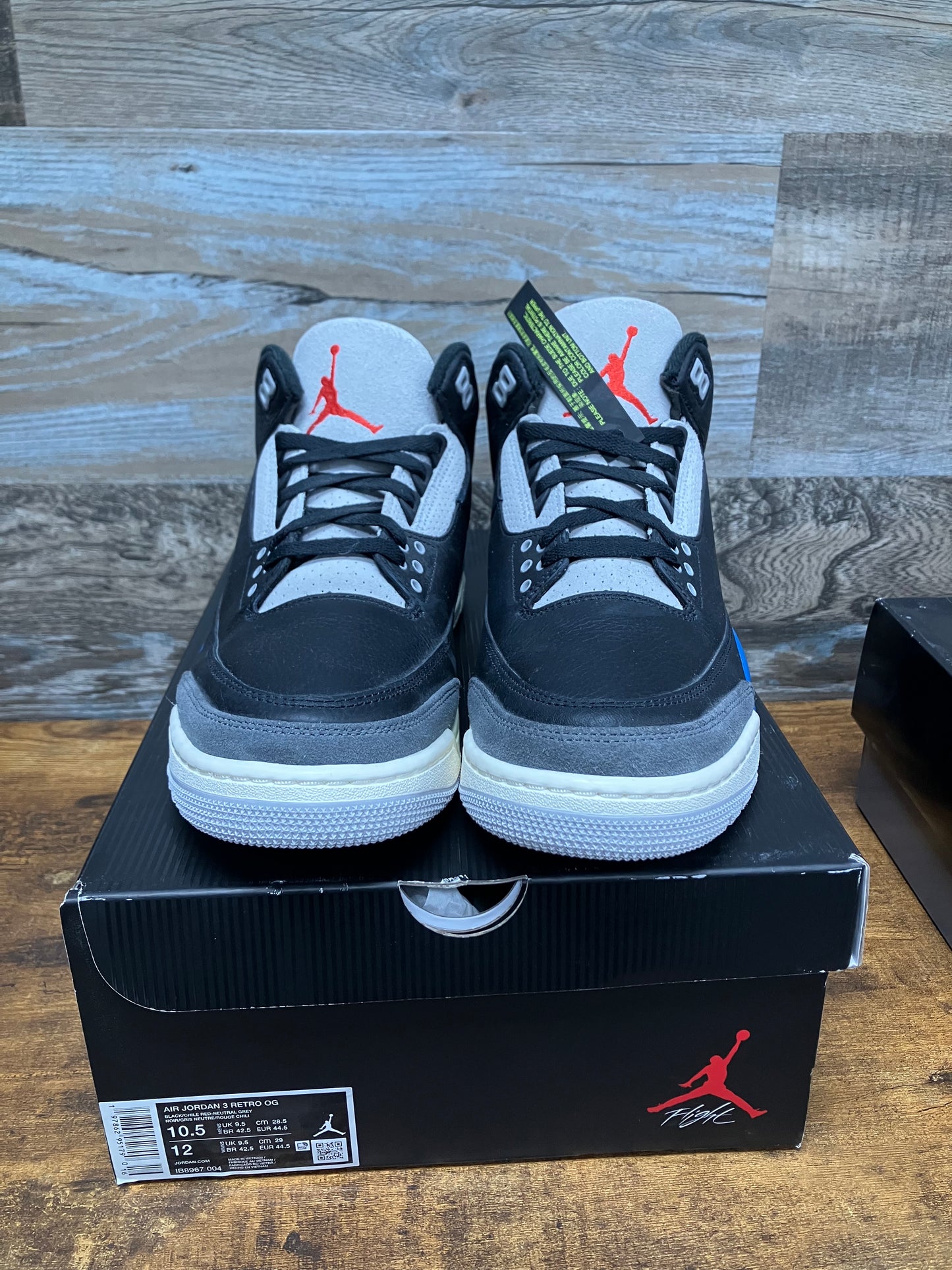 Jordan 3 Rare Air Size 10.5