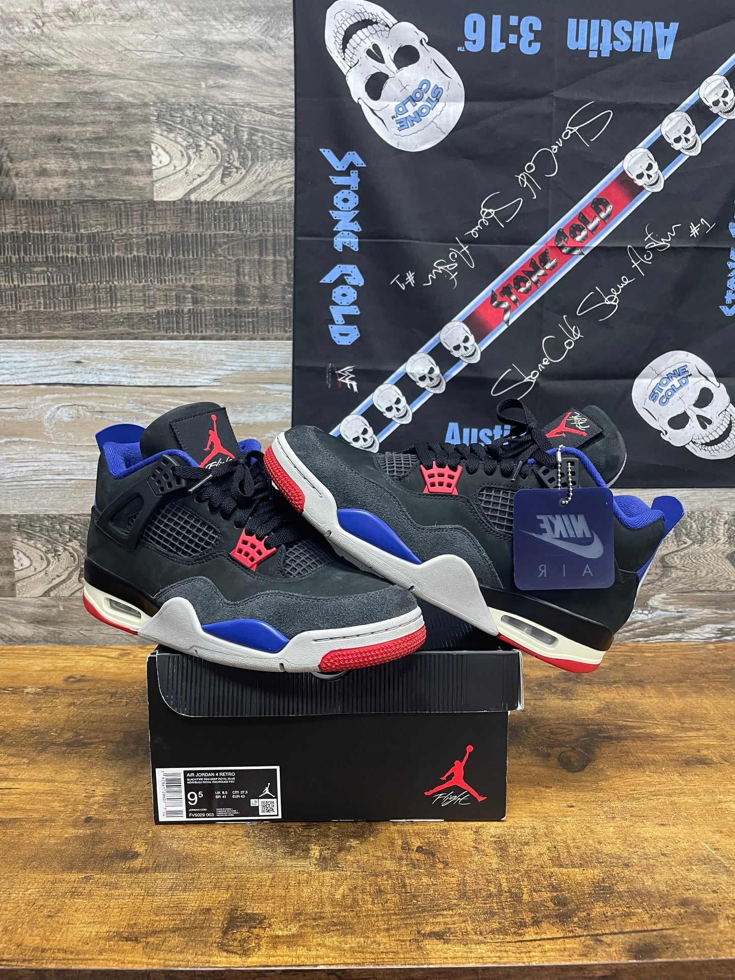9.5 - Nike Air Jordan 4 Retro "Rare Air “
