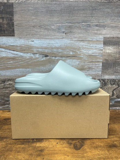 Yeezy Slide Salt 9 new