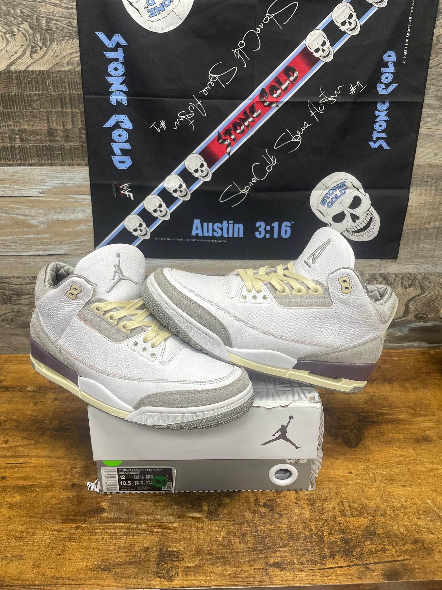 12w/10.5M - A Ma Maniére x Air Jordan 3 Retro SP sneakers