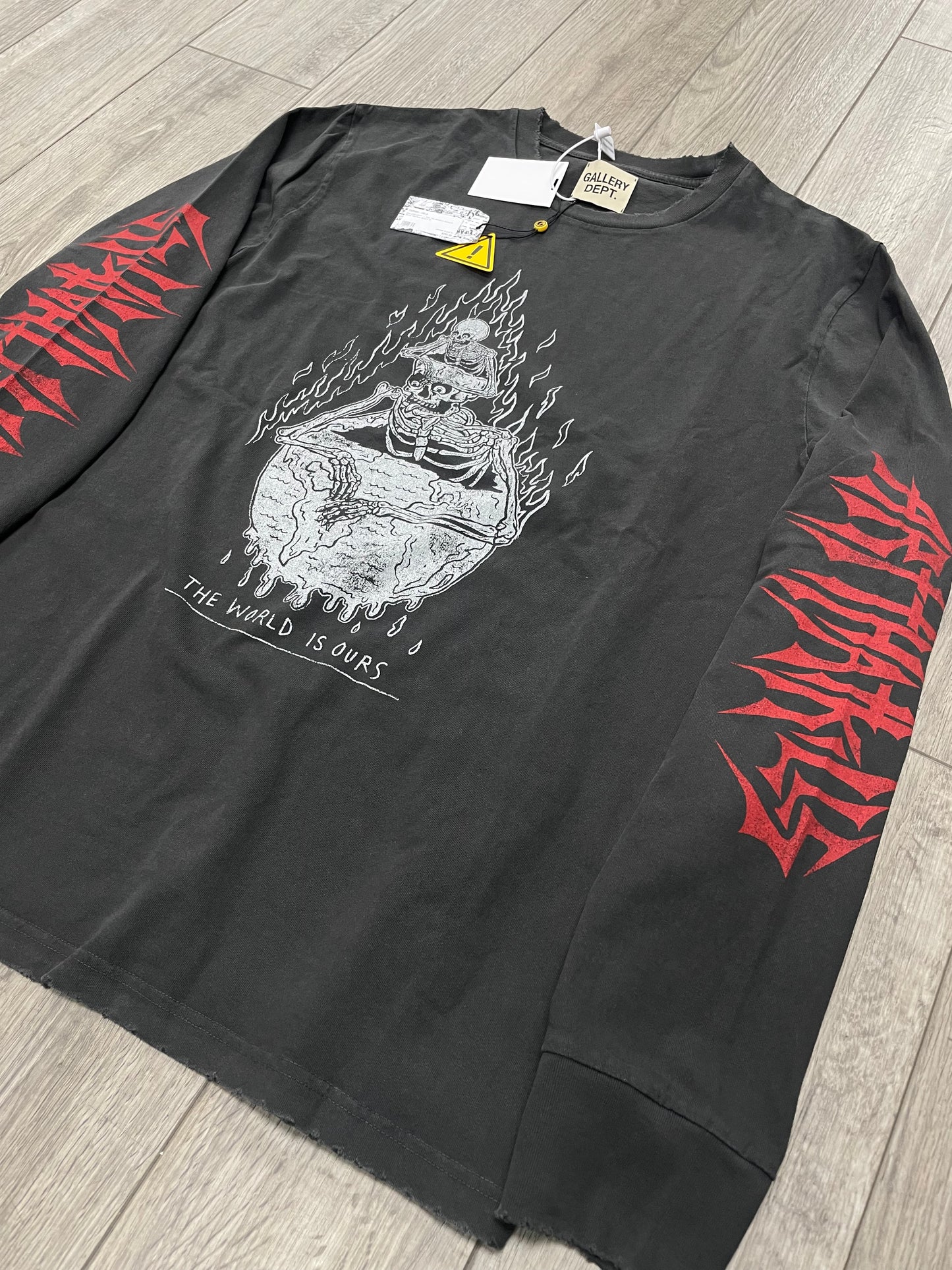 XL - Gallery Dept. ‘The world is ours’ Long Sleeve Shirt