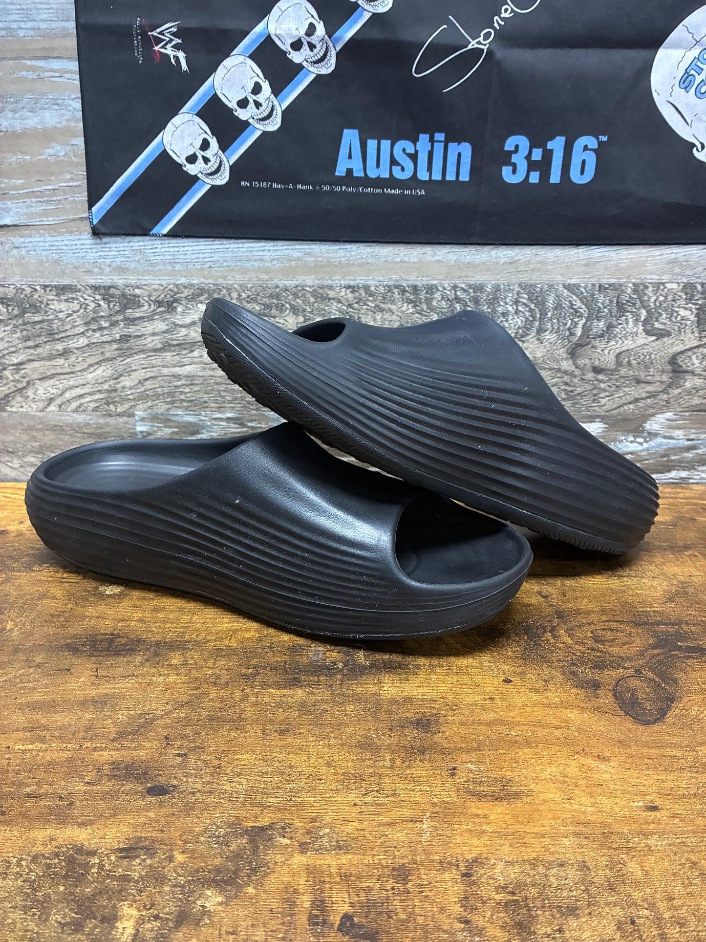13 - Nike ReactX Slides