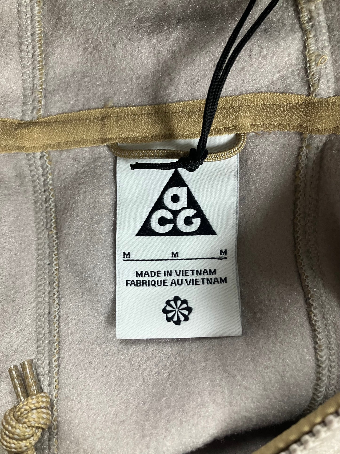 M - Nike ACG WolfTree fleece Jacket