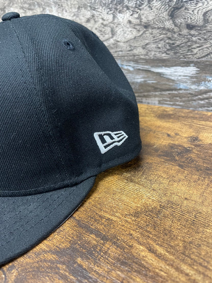 7 3/8 - Supreme New Era Breast Cancer Fitted