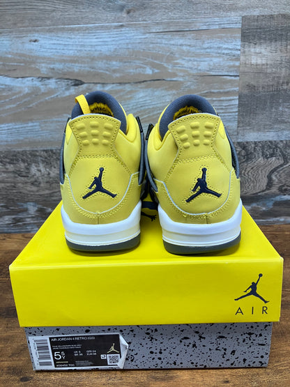 Jordan 4 Lightning Size 5.5y