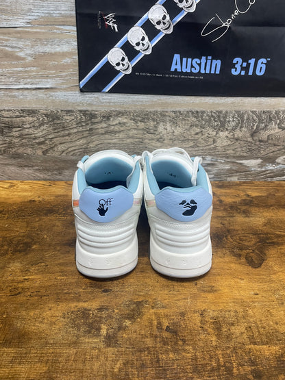 44/11 - Off-White Out of Office "OOO" Low-Top Sneaker