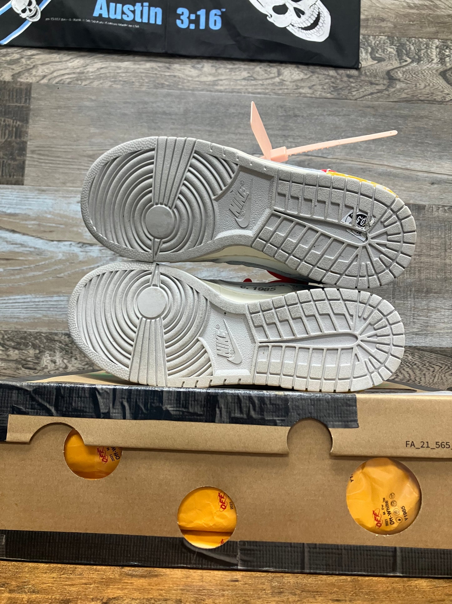 10.5 - Off-White Lot 6 Dunk Low