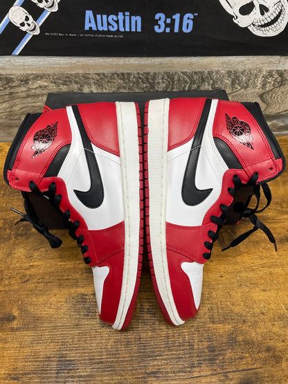 10.5 - Nike Air Jordan 1 Retro High "Chicago" sneakers