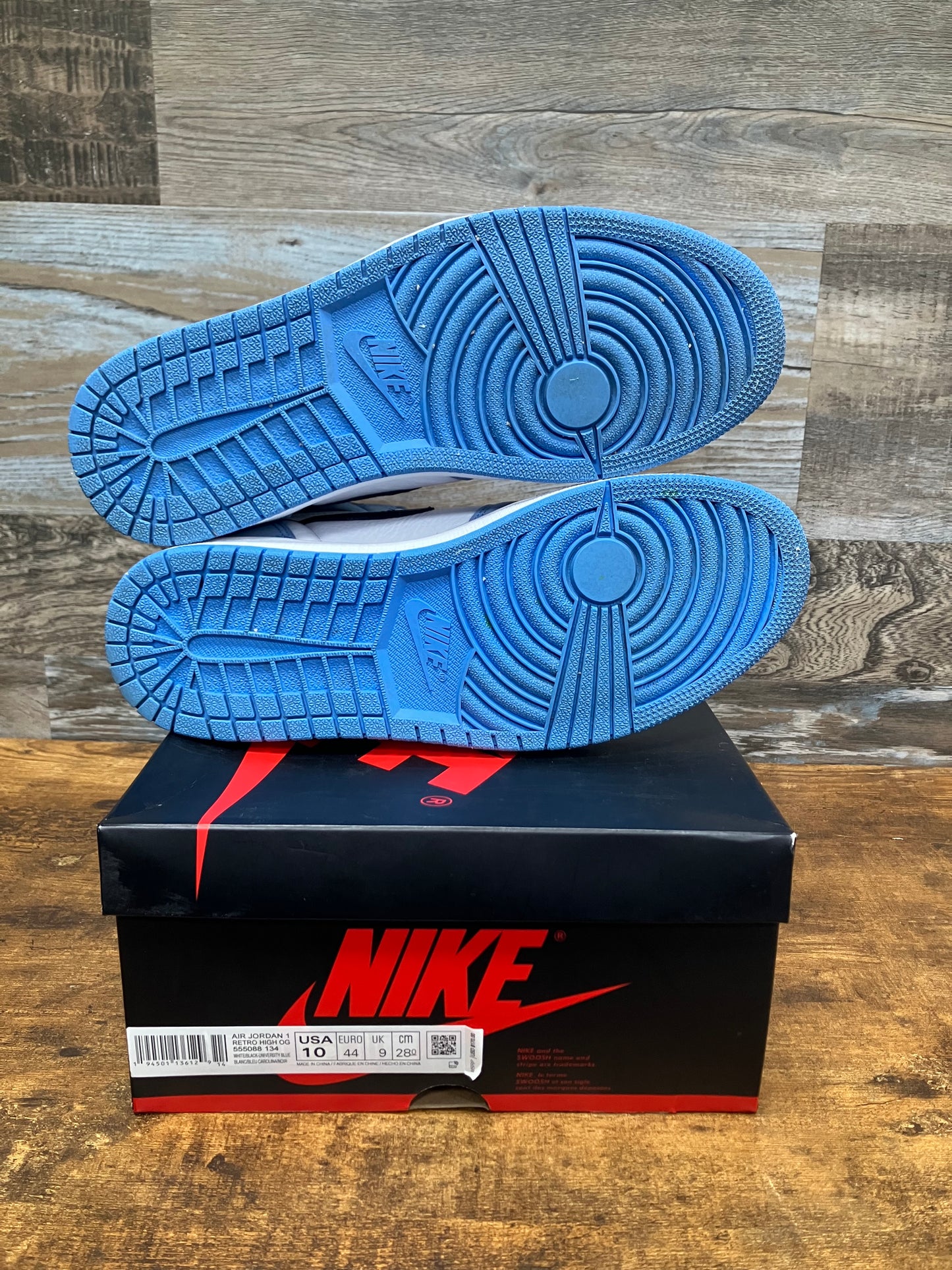 Jordan 1 High University Blue Size 10