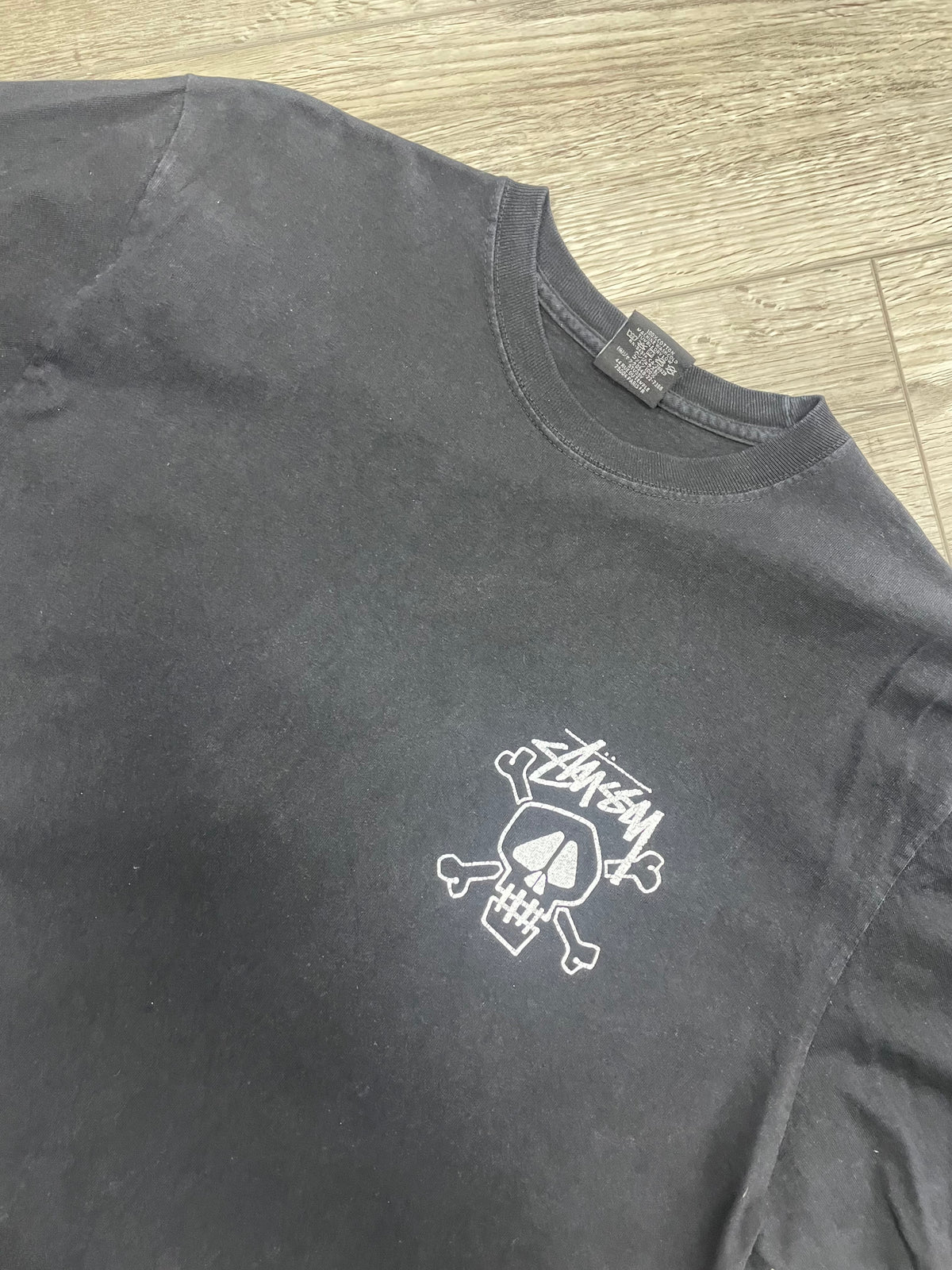 M - Stüssy Skull & Bones Pigment Dyed T-Shirt