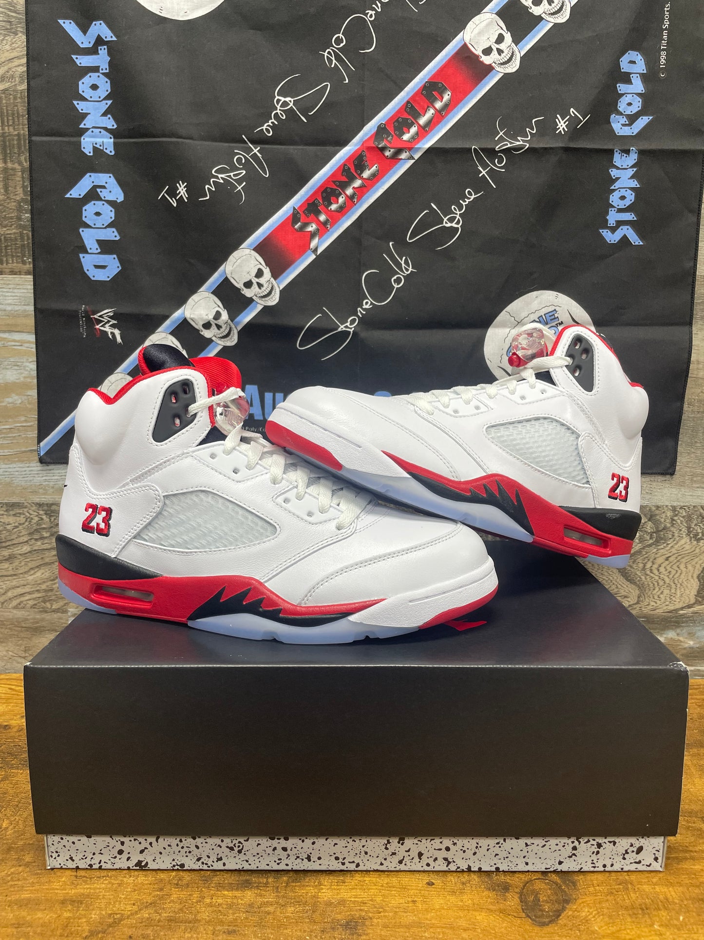 Air Jordan 5 Retro OG "Fire Red" 10