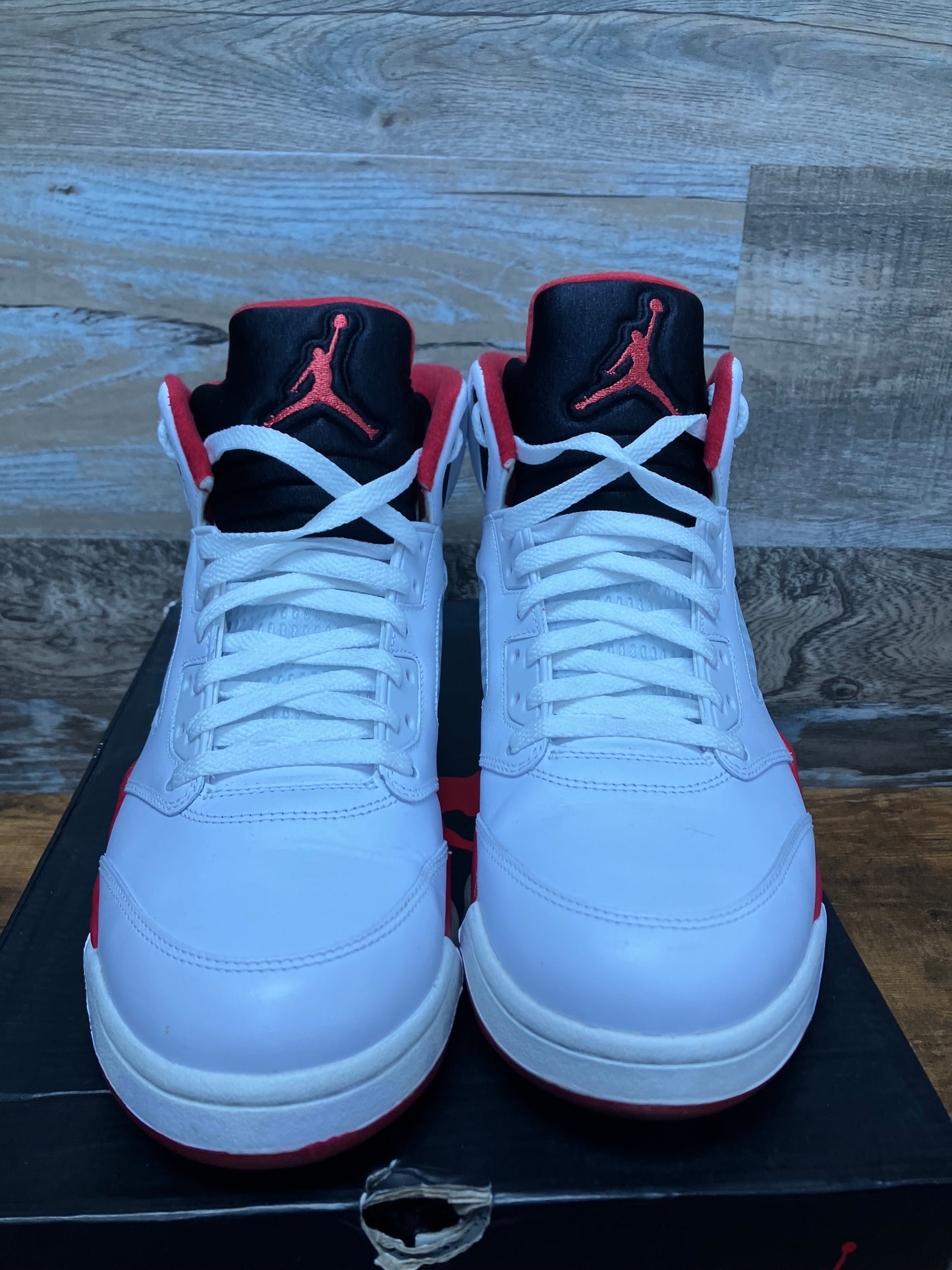 Jordan 5 Fire Red 2013 Size 11.5