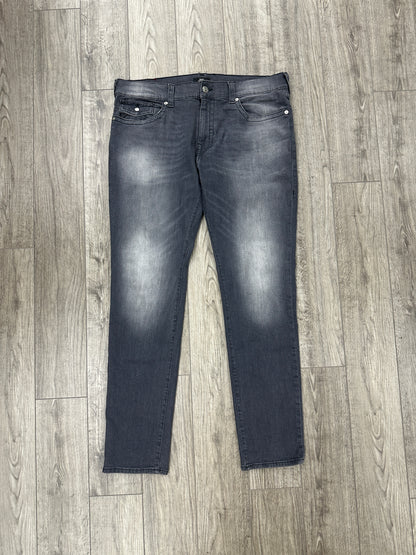 True Religion Relaxed Skinny Size 40x34