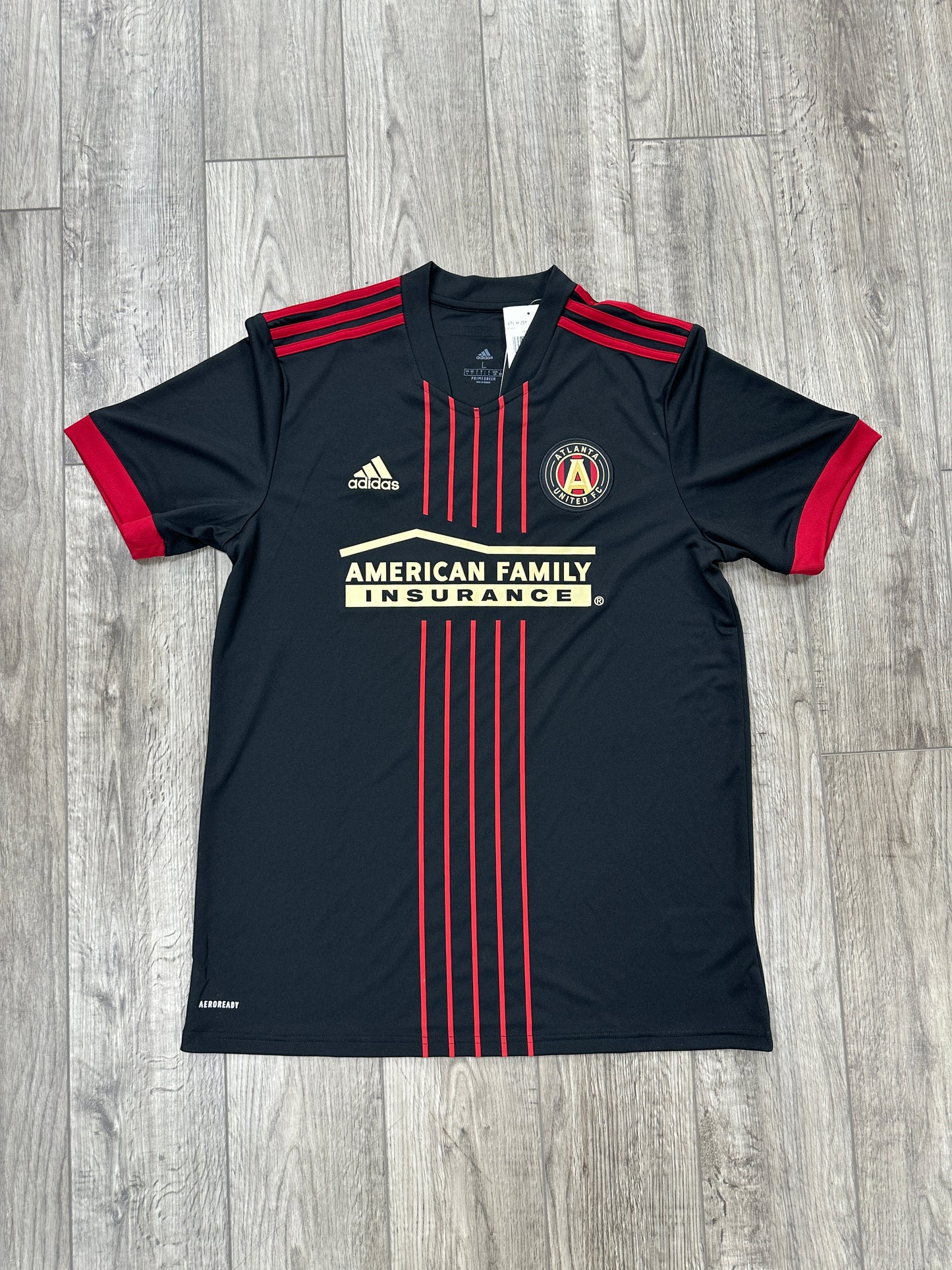 Atlanta United 2021/22 Home Jersey size L New