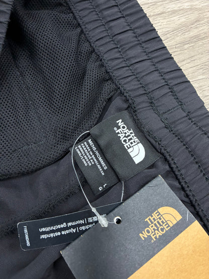 L - The North Face Athletic shorts New