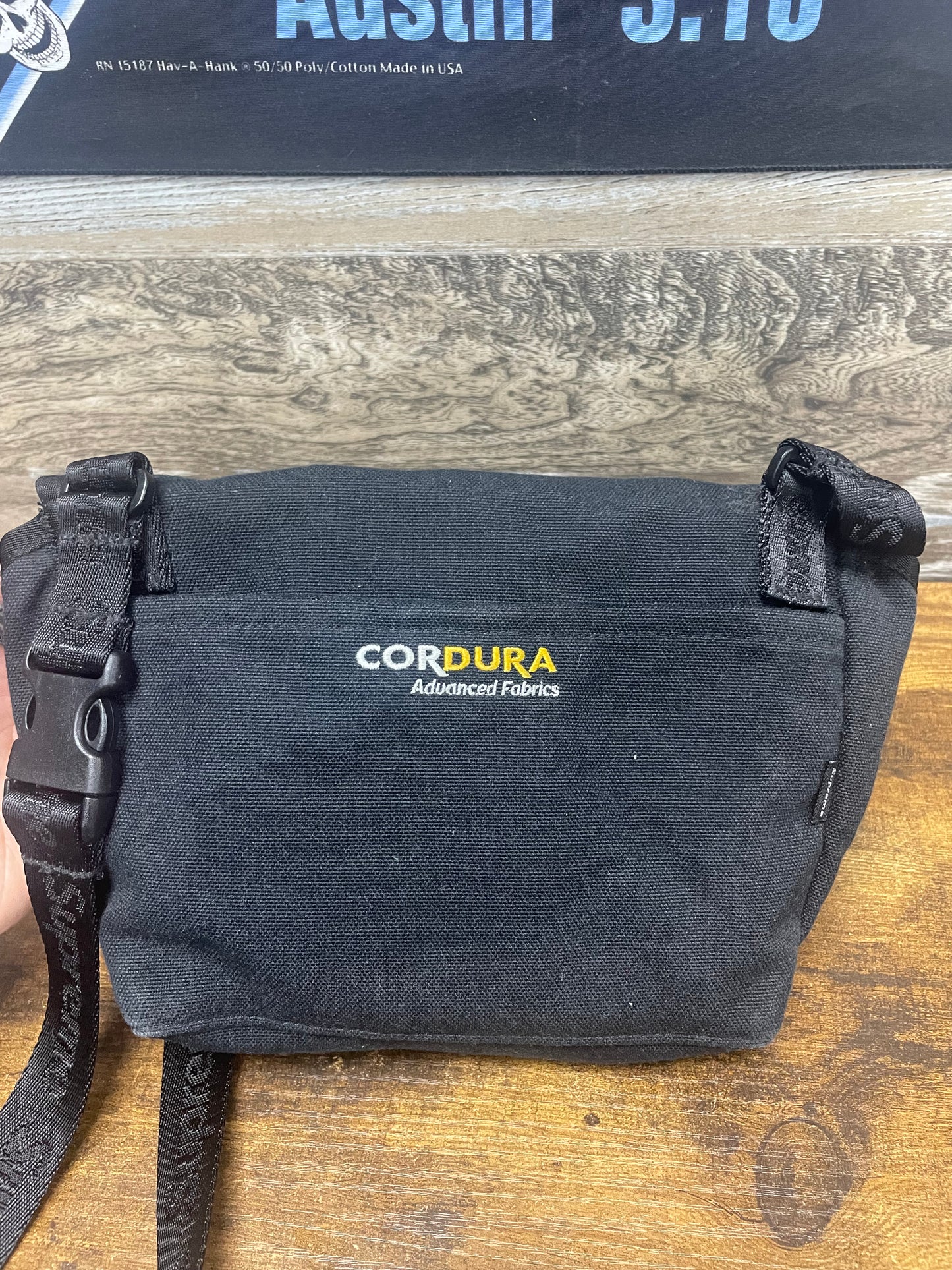 OS - Supreme Mini Messenger Bag SS25