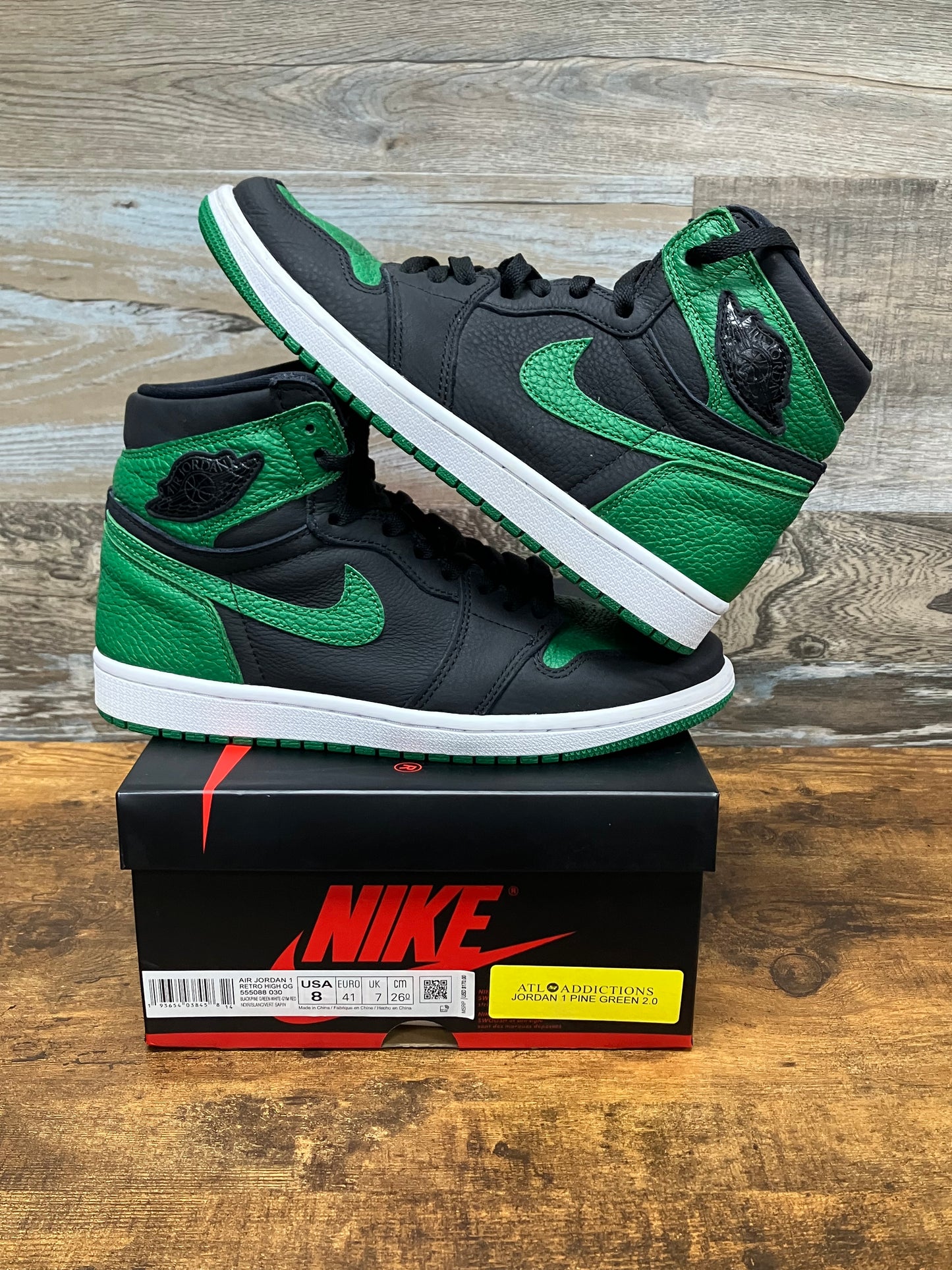 Jordan 1 Pine green Size 8