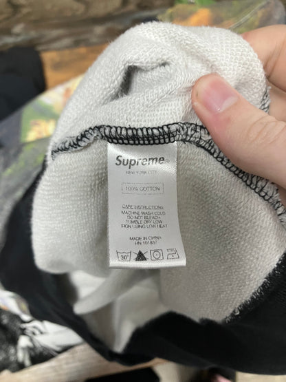 Supreme Le Bain Hoodie Size M