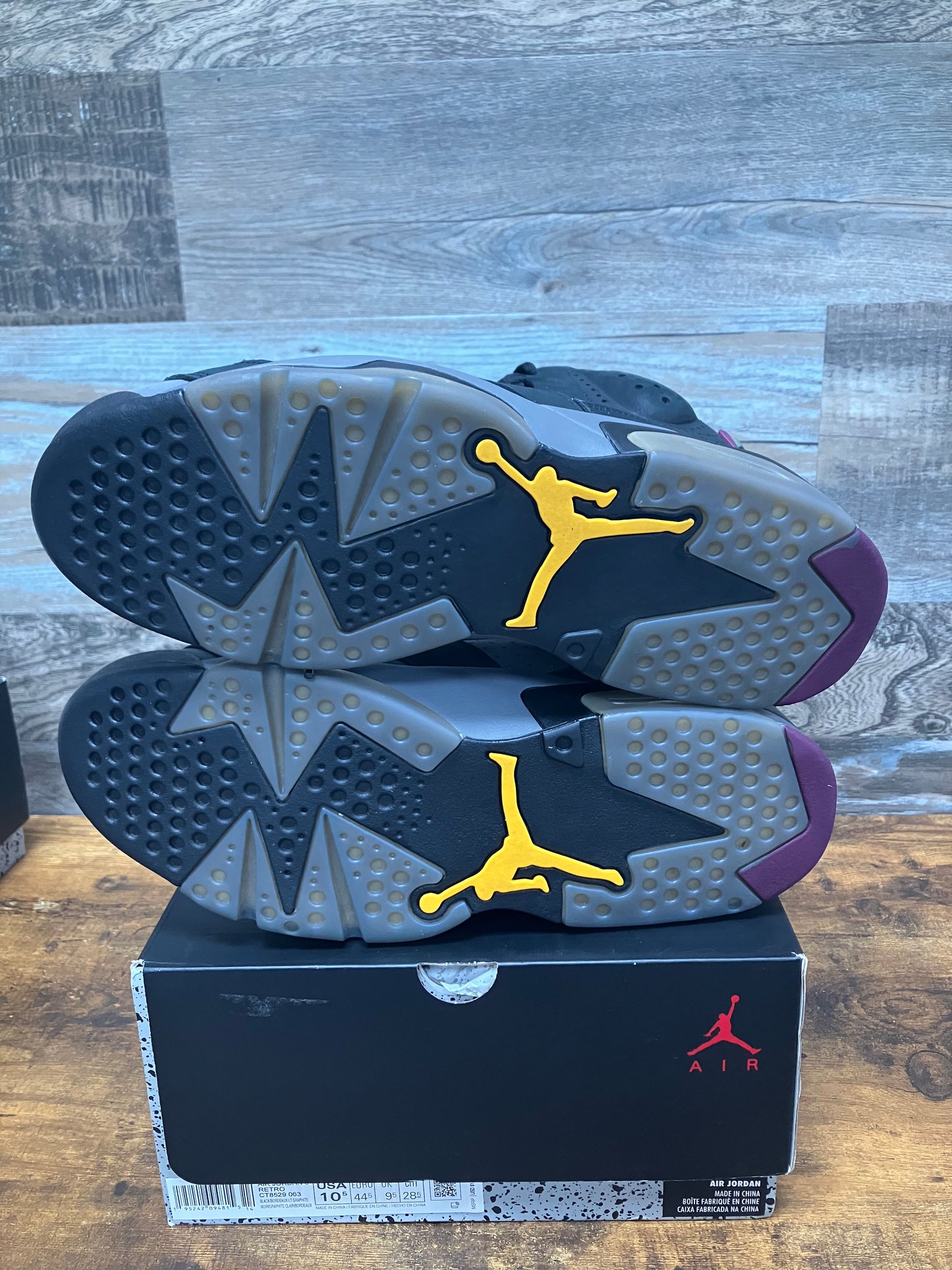 Jordan 6 Bordeaux Size 10.5