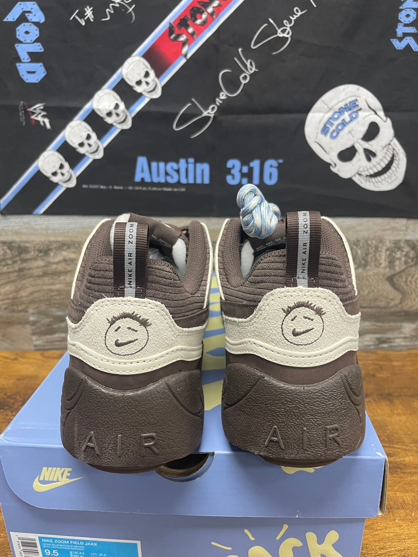 9.5 - Nike Zoom Field Jaxx Travis Scott blue New