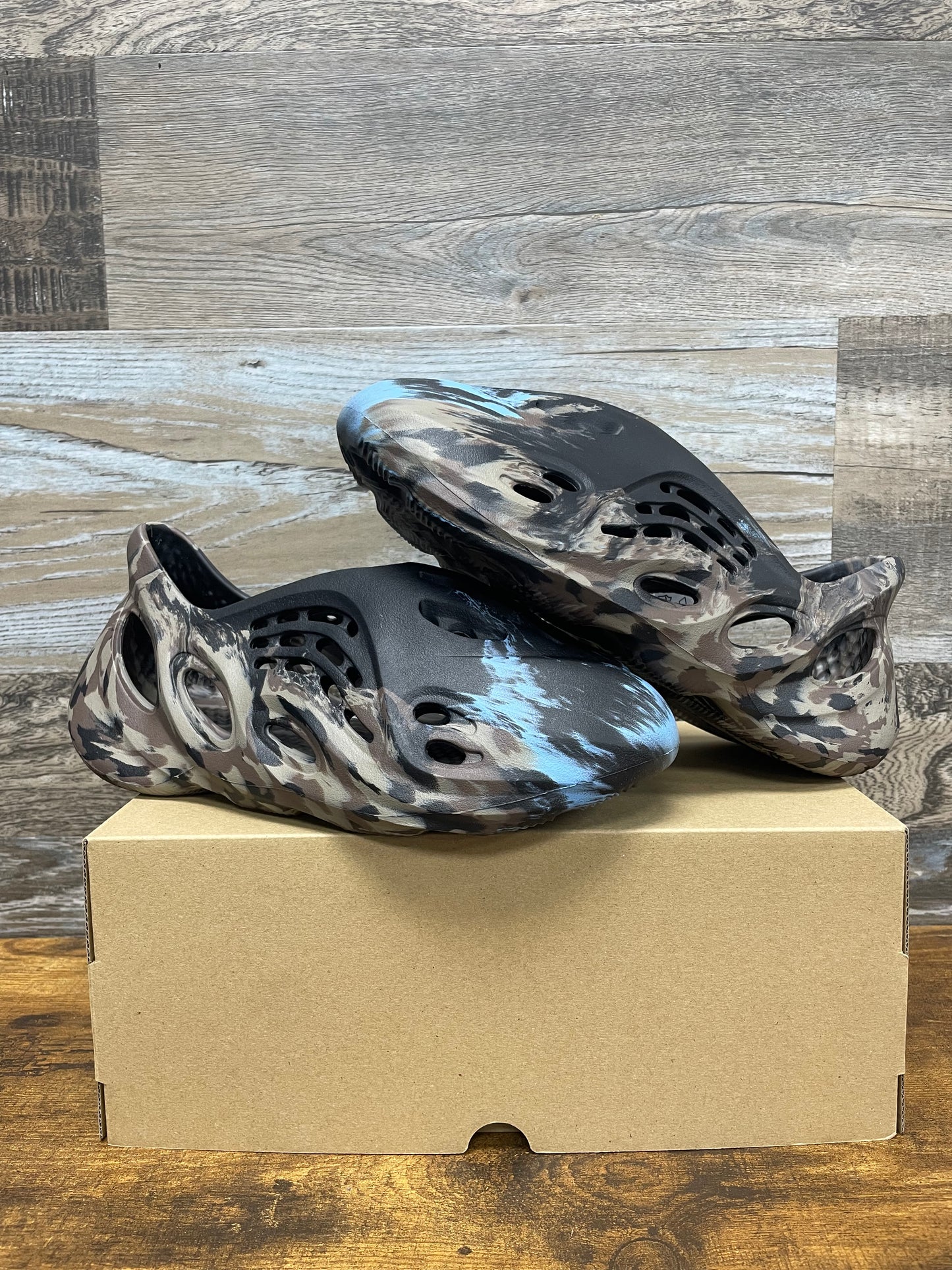 Yeezy Foam Runner MX Cinder 9