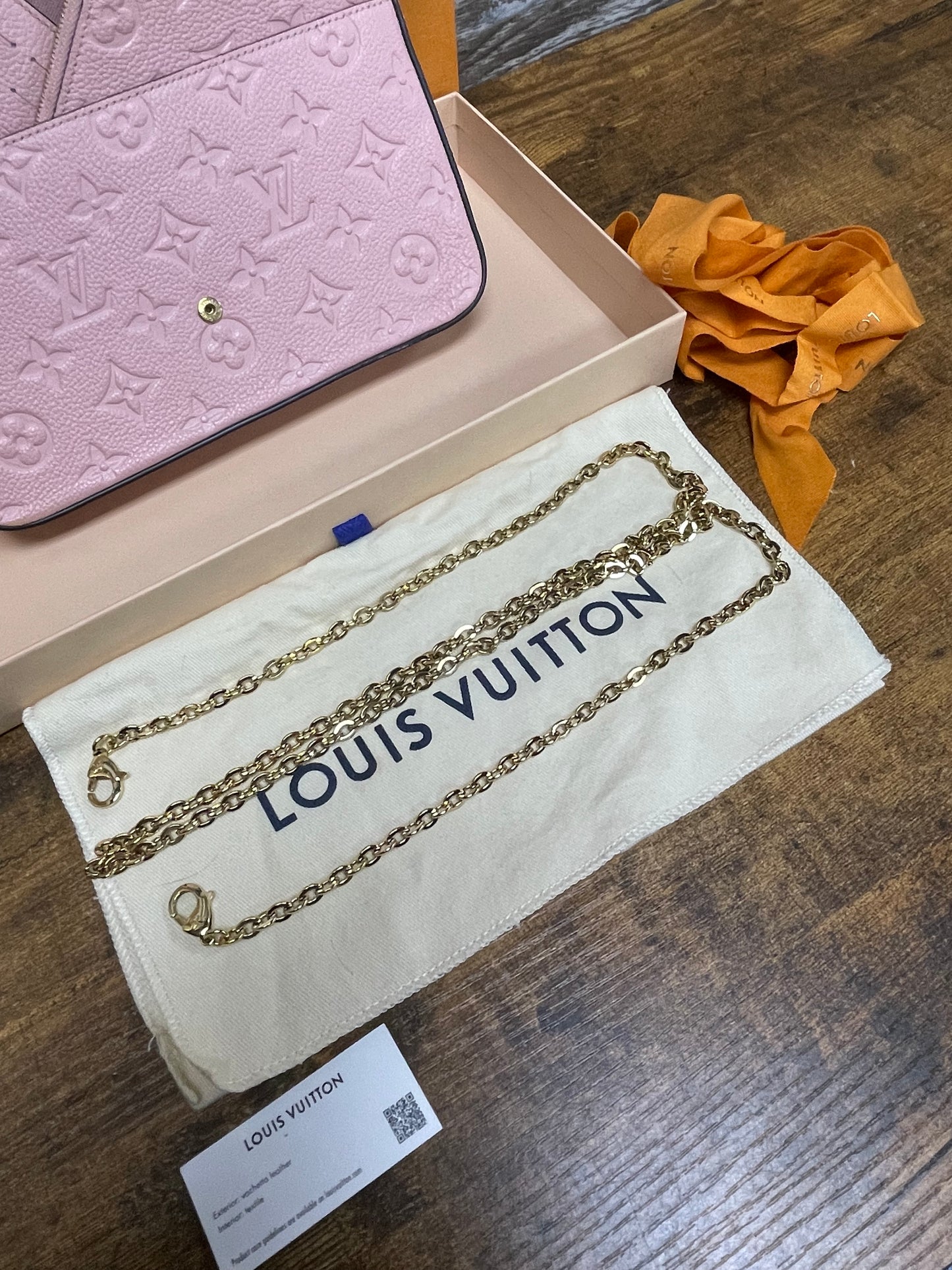 OS - Louis Vuitton Felice pochette monogram empreinete