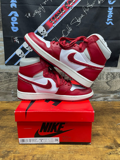 8W - Jordan 1 Chenille