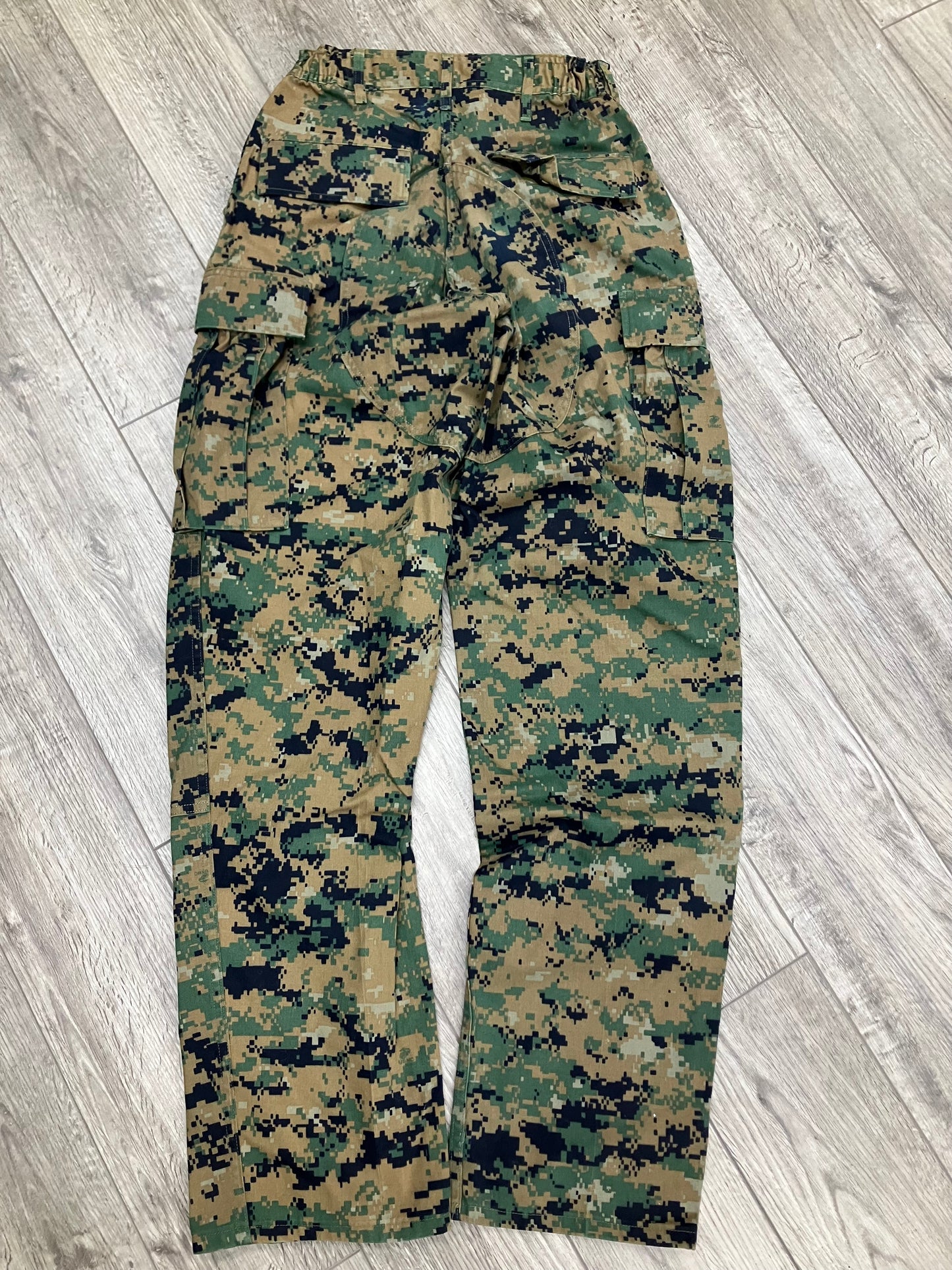 27/31-Woodland Digi Camo Cargo Pants