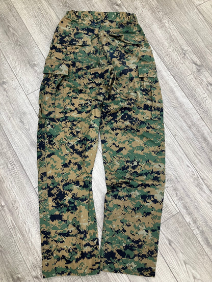 27/31-Woodland Digi Camo Cargo Pants