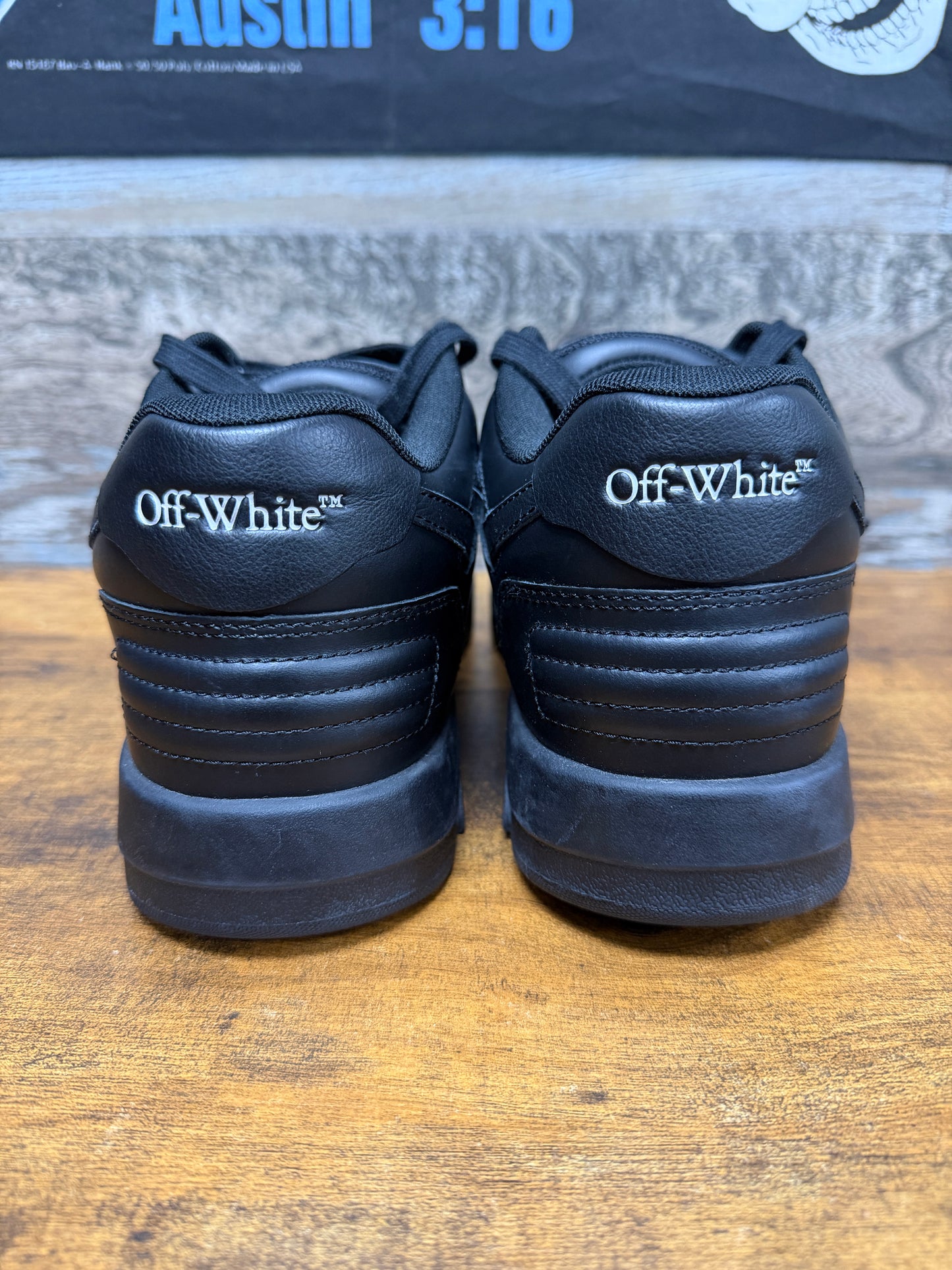 9 - Off-White Out of office Triple Black