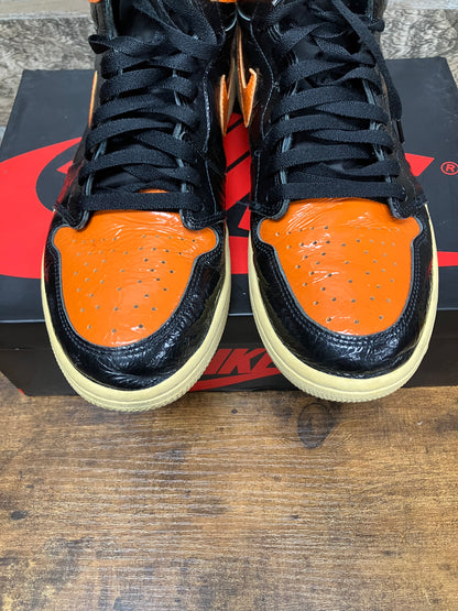 Air Jordan 1 Retro High “Shattered Backboard” 11
