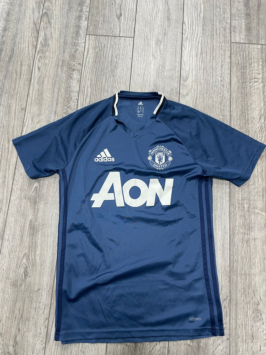 S- adidas Manchester United training jersey from the 2016-17