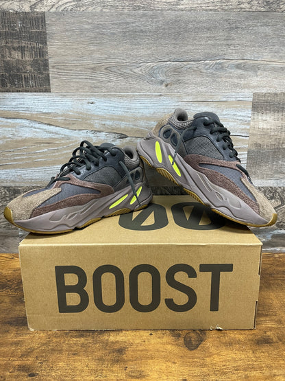Yeezy Boost 700 “Mauve” 8.5