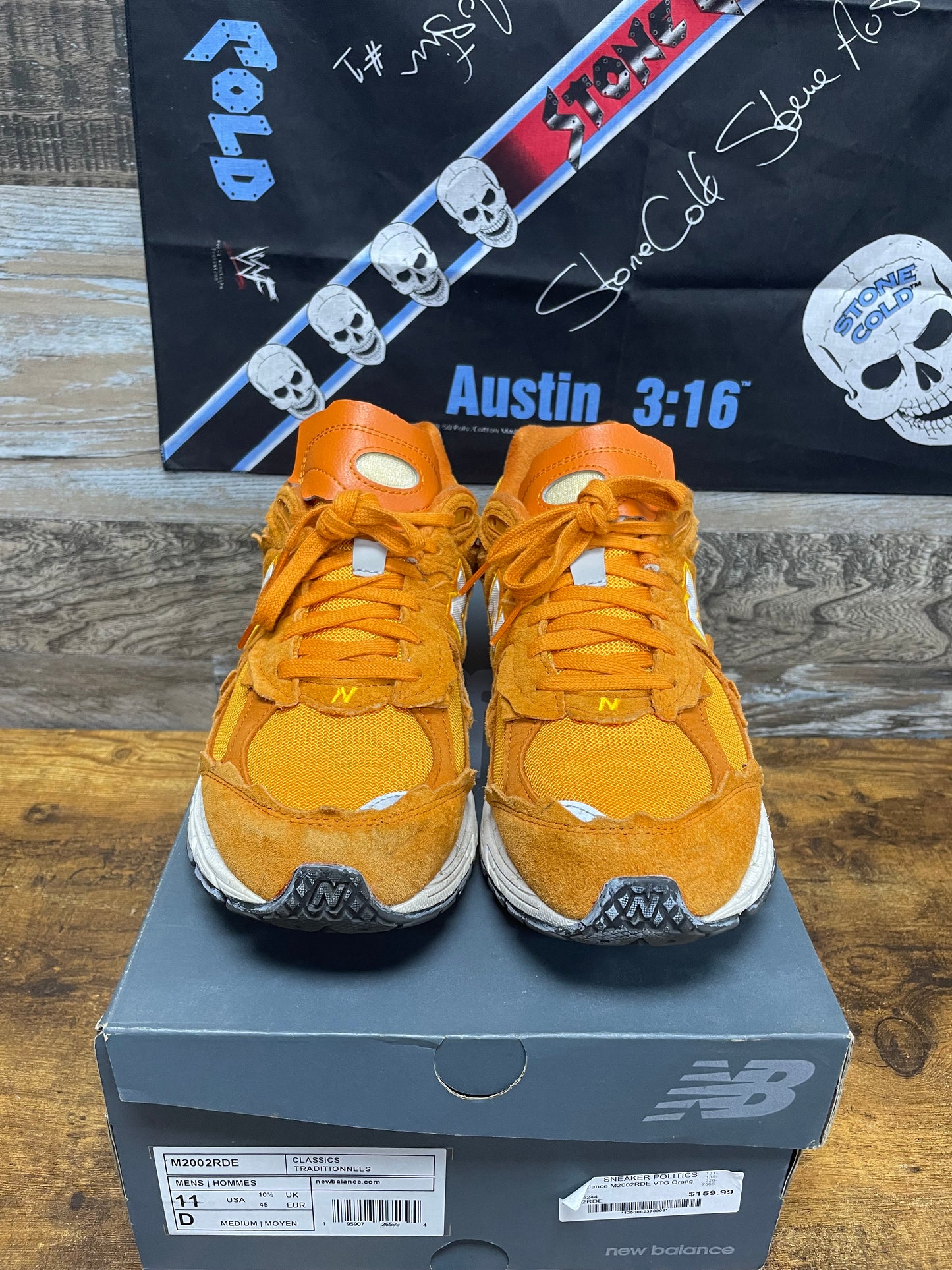 11 - New balance 2002r Protection Pack Orange
