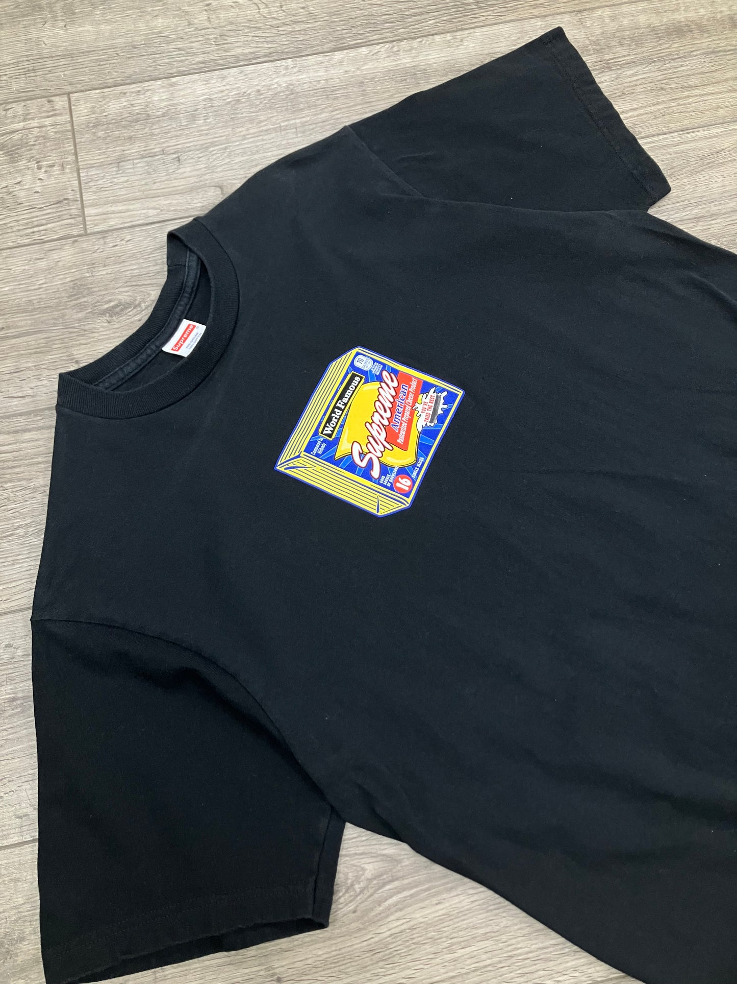 Supreme Cheese Tee Size M