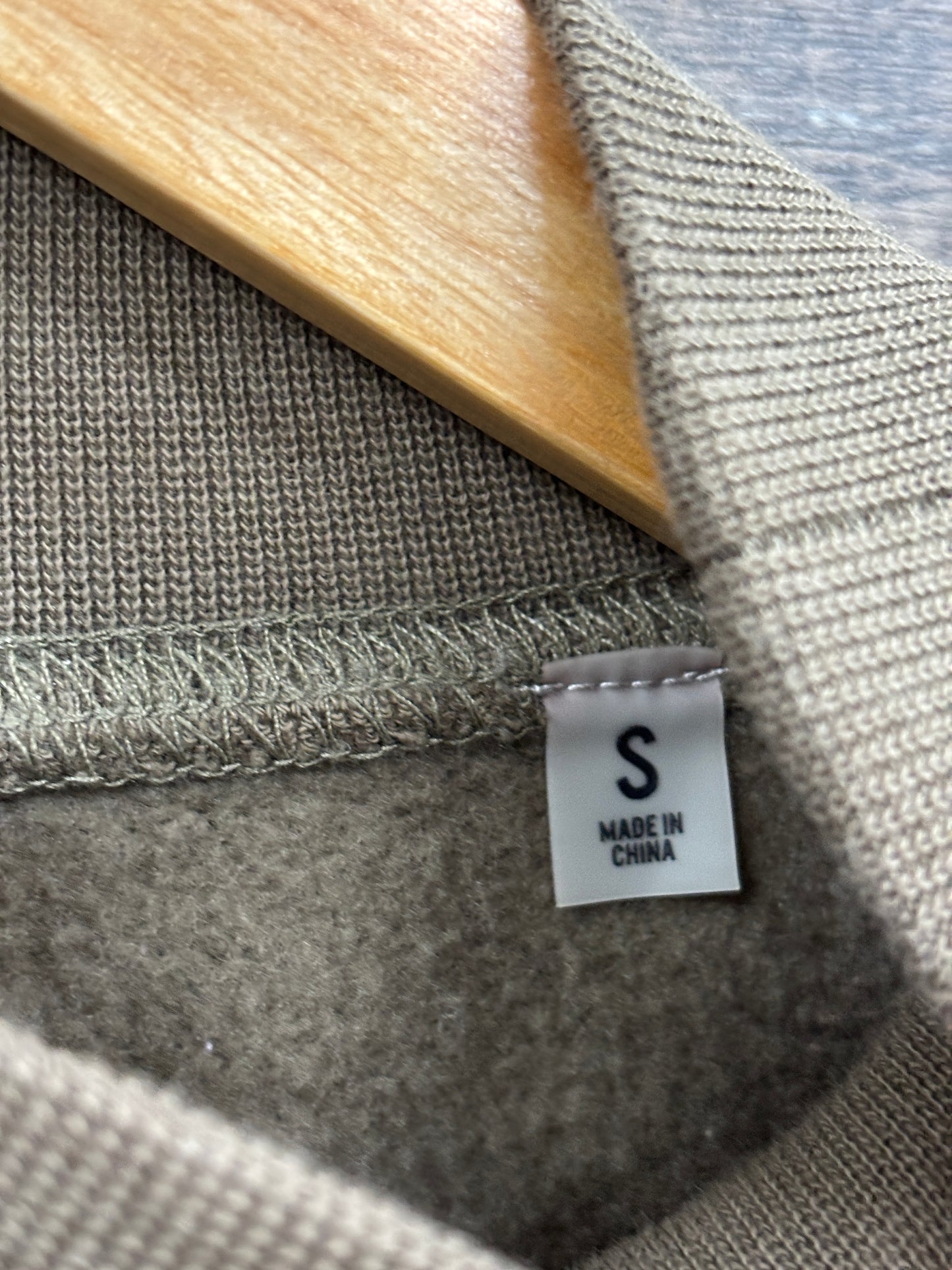 S - Essentials relaxed crewneck smoke