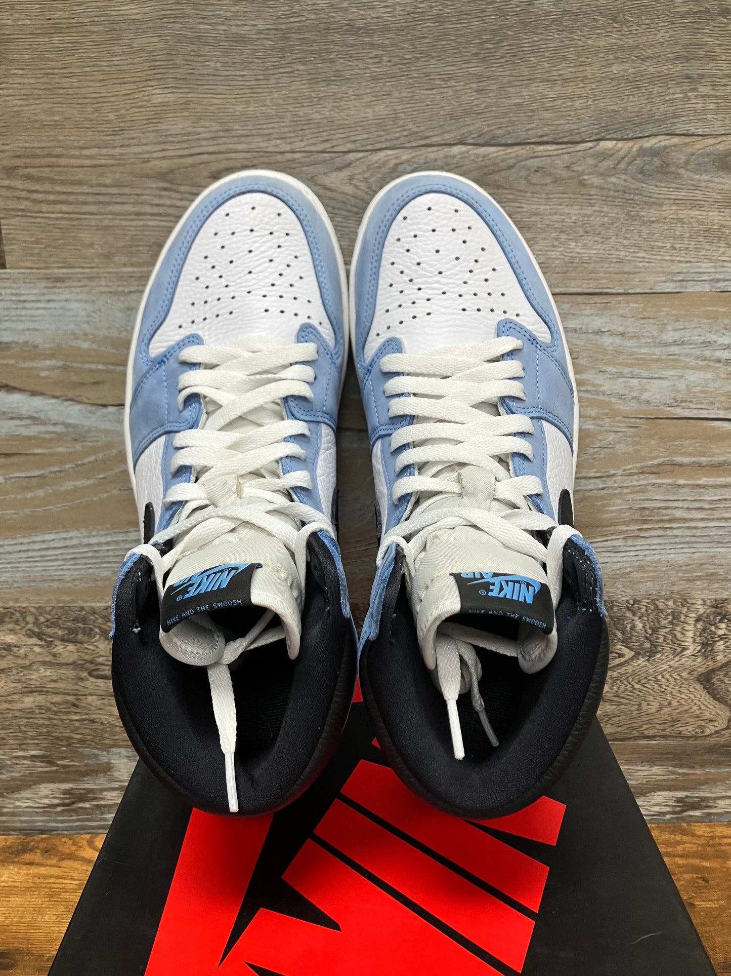 Jordan 1 High University Blue Size 10