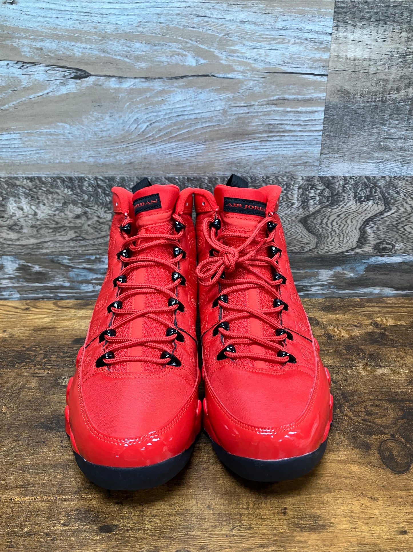 Jordan 9 Chile Red Size 11.5