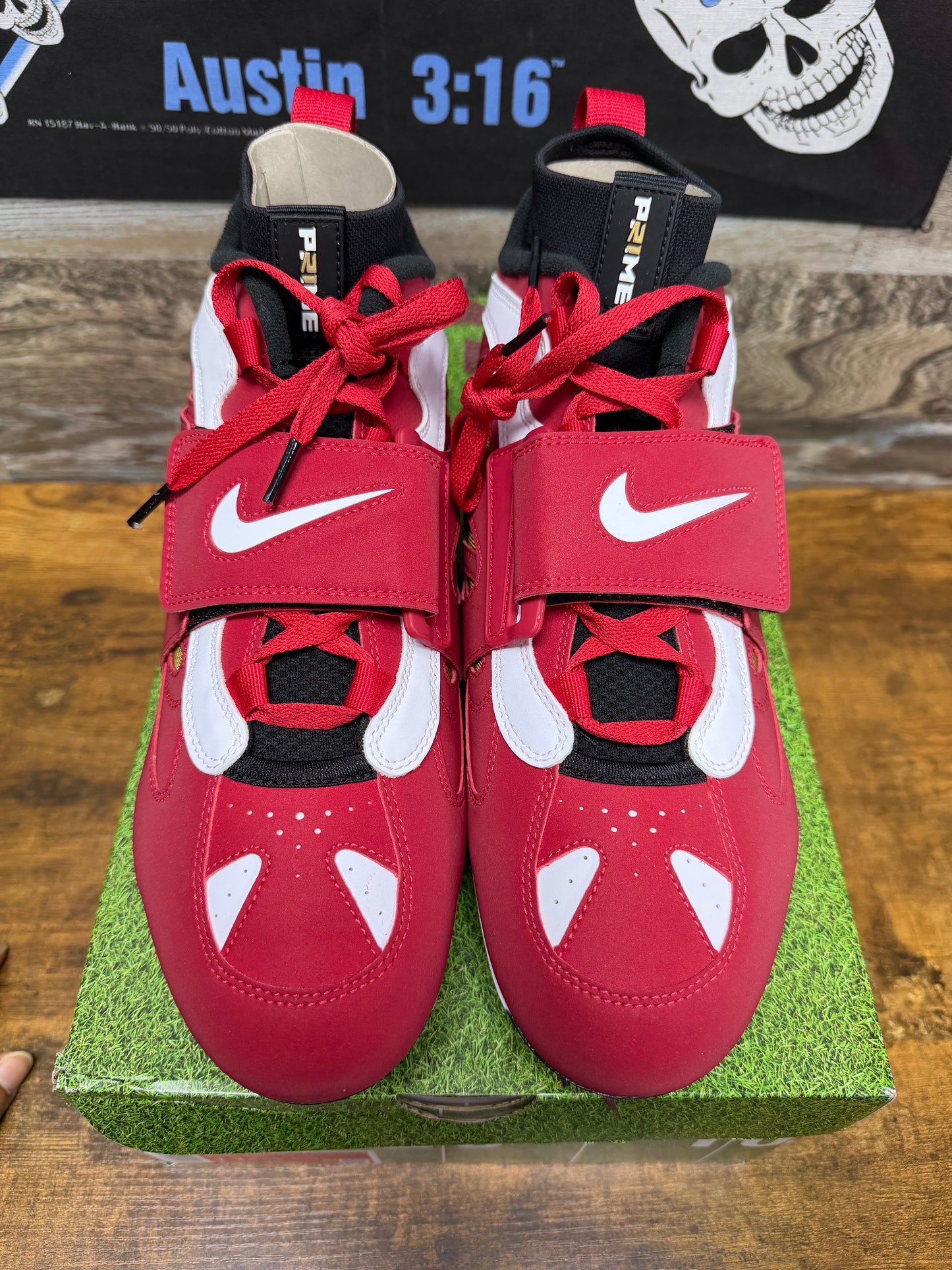 11.5 - Nike Diamond Turf 2 TD Red New