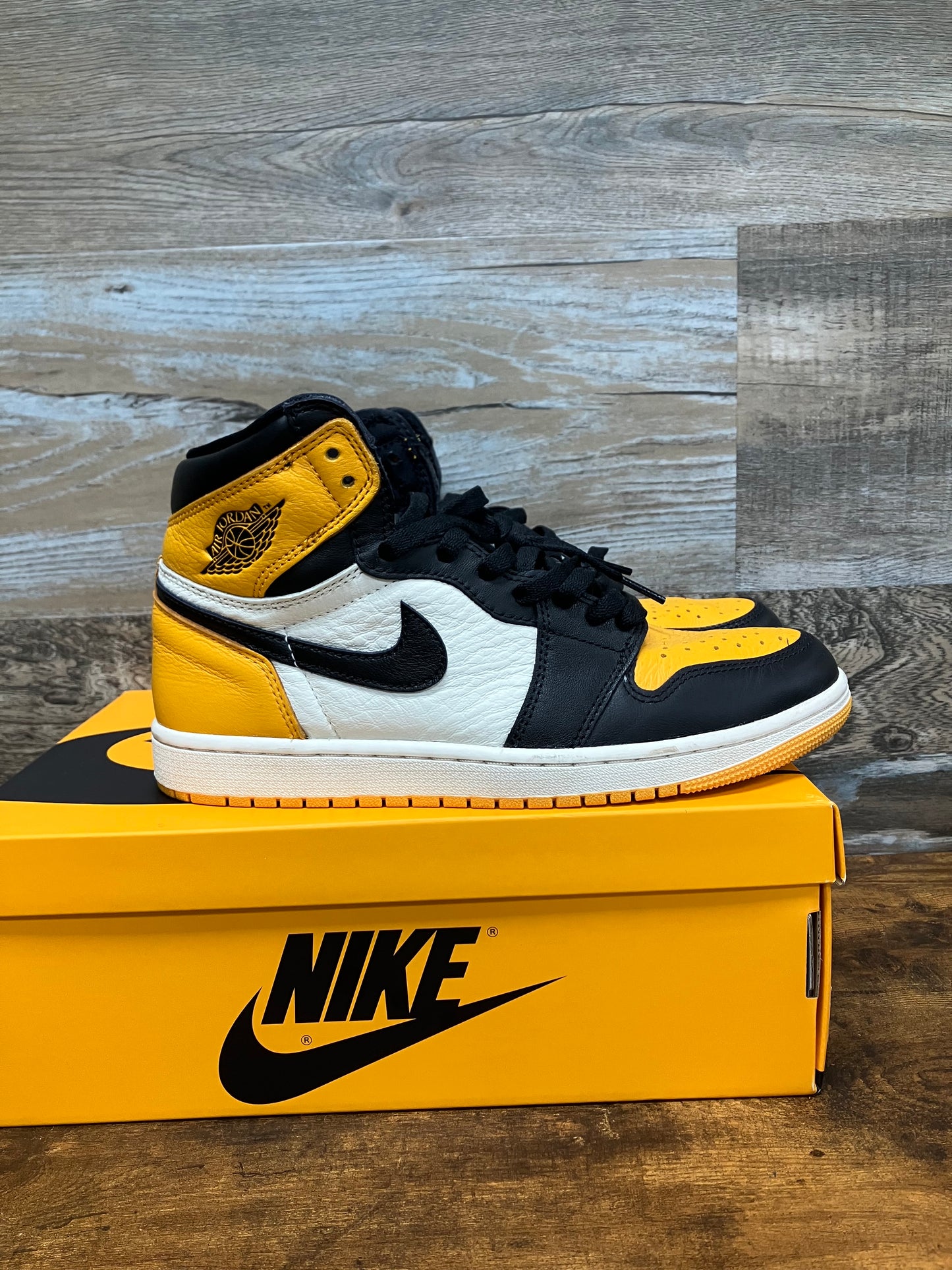 Air Jordan 1 Taxi Sz 8.5