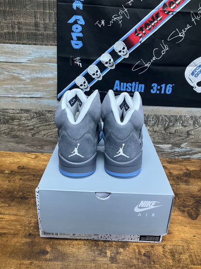 8.5 -  Nike Air Jordan 5 Retro "Wolf Grey" sneakers
