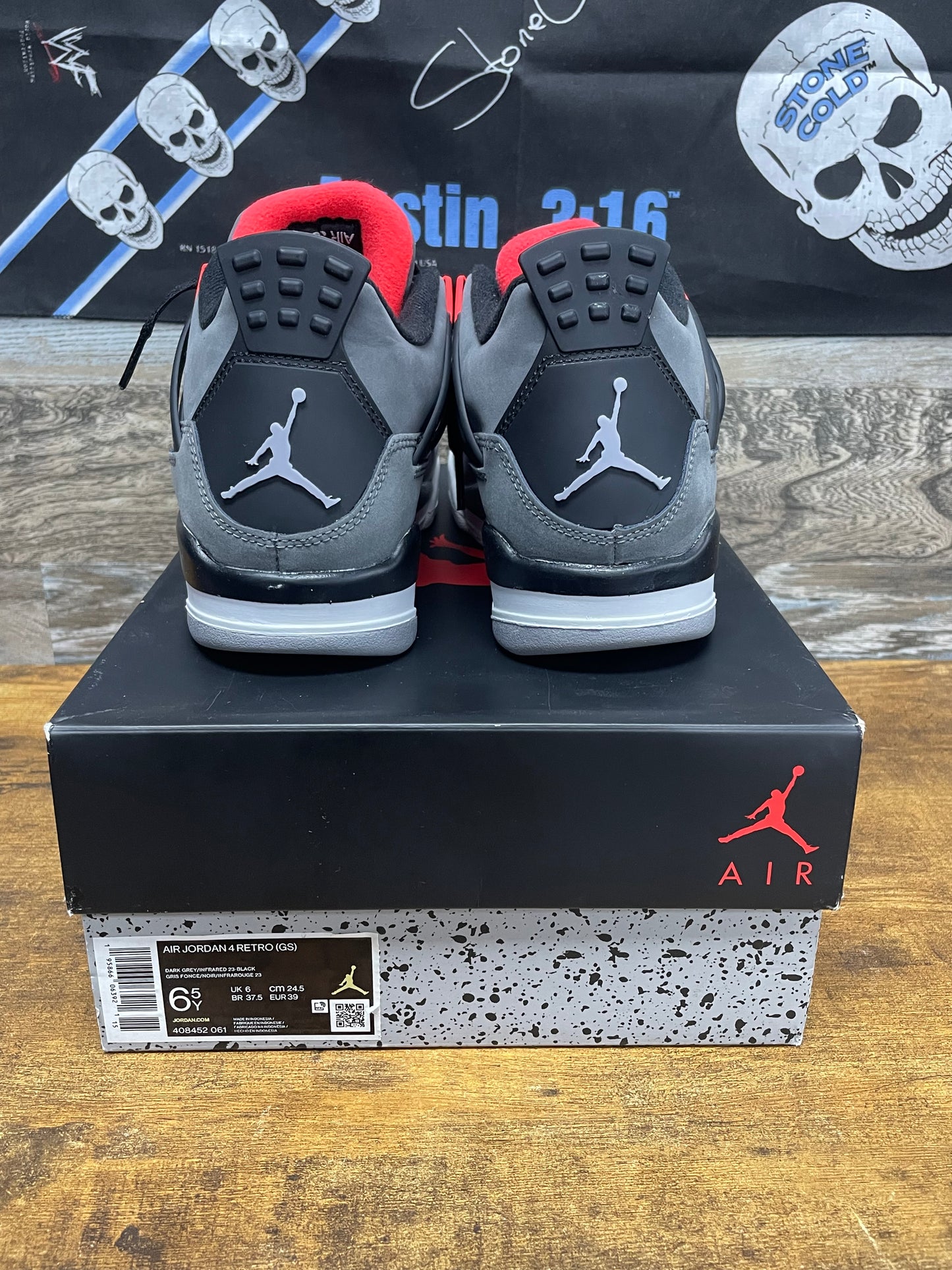 6.5Y - Jordan 4 infrared